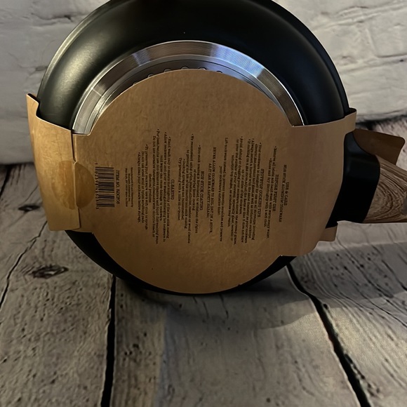 ‼️SOLD‼️ Rae Dunn 8in frying pan 🍳 - Picture 3 of 3